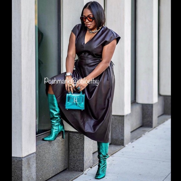 Zara LAMINATED HEELED BOOTS - Picture 13 of 15